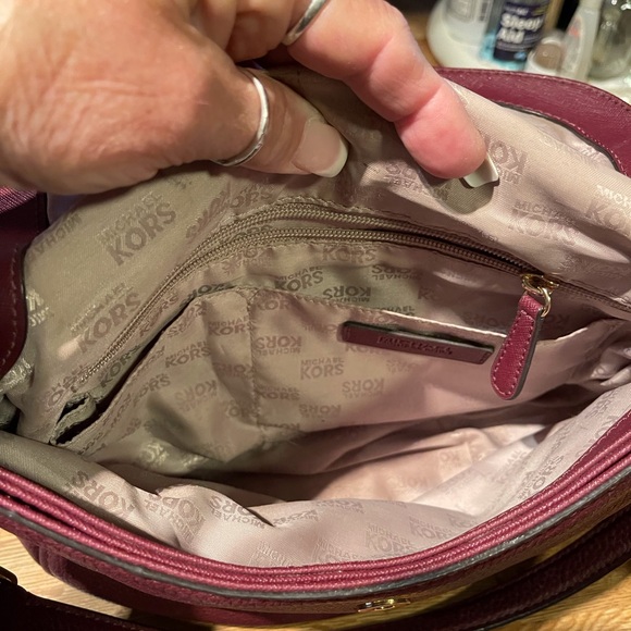 Michael Kors Bedford Crossbody Purse - Picture 7 of 16